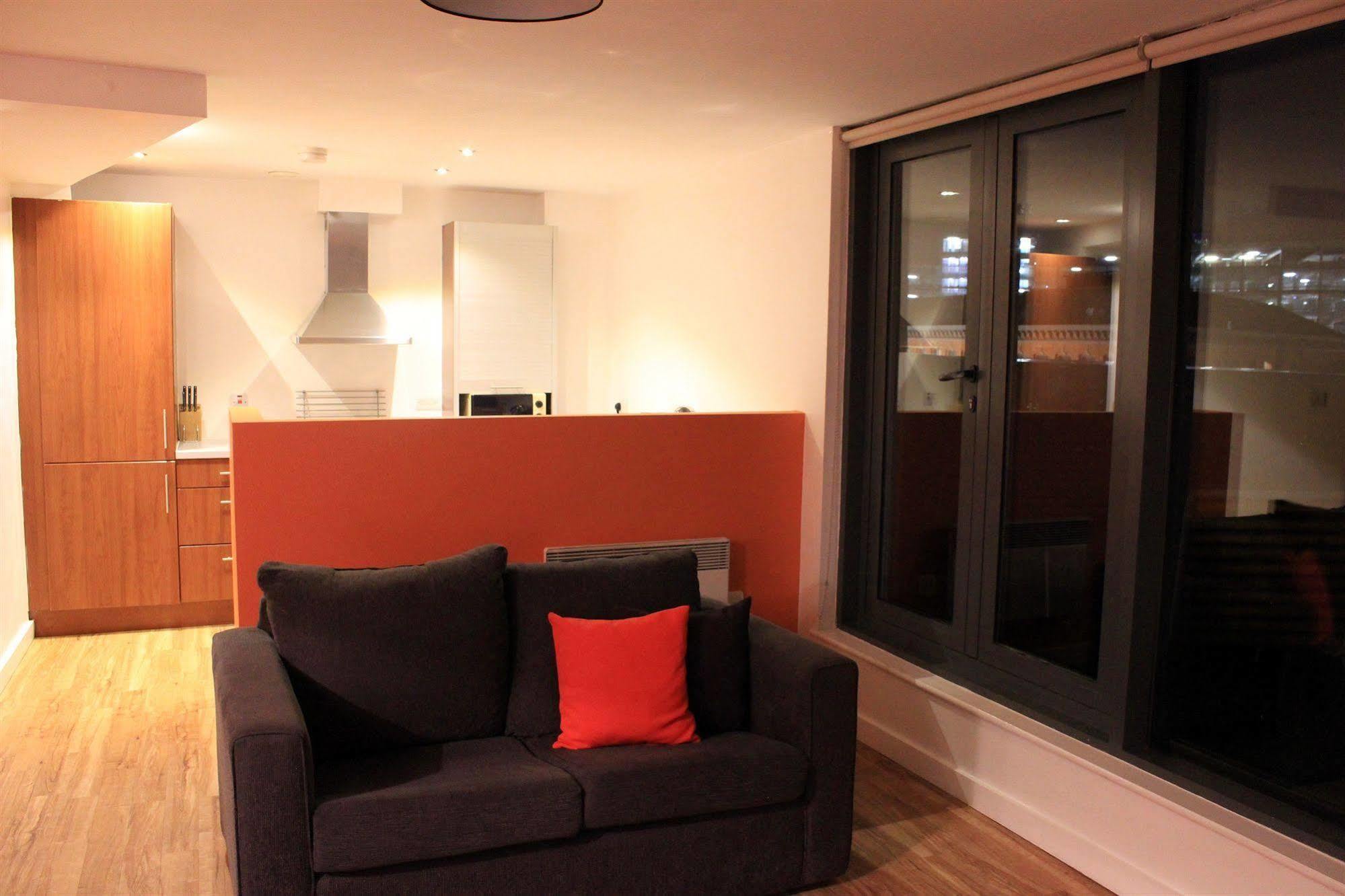Atana Apartments Manchester Luaran gambar